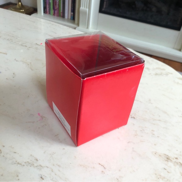 Handcrafted Christmas Ornament GROSBEAK - Picture 5 of 13